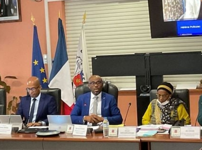 LOI MAYOTTE : le Département transmet la délibération au ministre