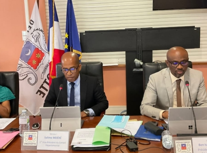 LOI MAYOTTE : la réponse écrite du président du conseil départemental de Mayotte au ministre