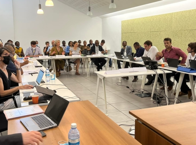 TRANSPORT AÉRIEN : Délibération de la commission consultative économique